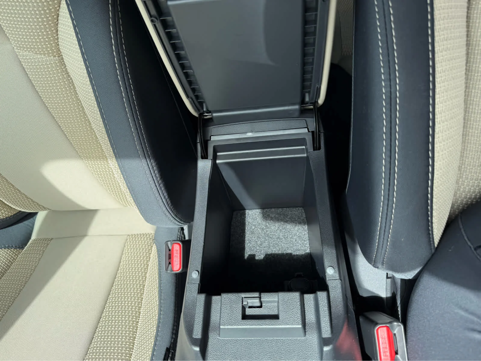 New 2025 GREEN Subaru Premium image 20
