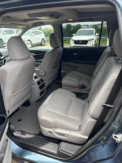 Used 2018  Honda Elite image 6