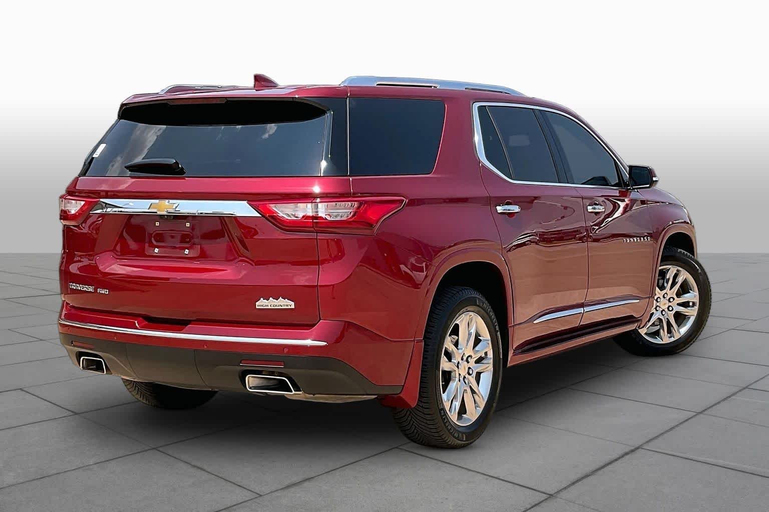 Used 2019 Cajun Red Tintcoat Chevrolet High Country image 13
