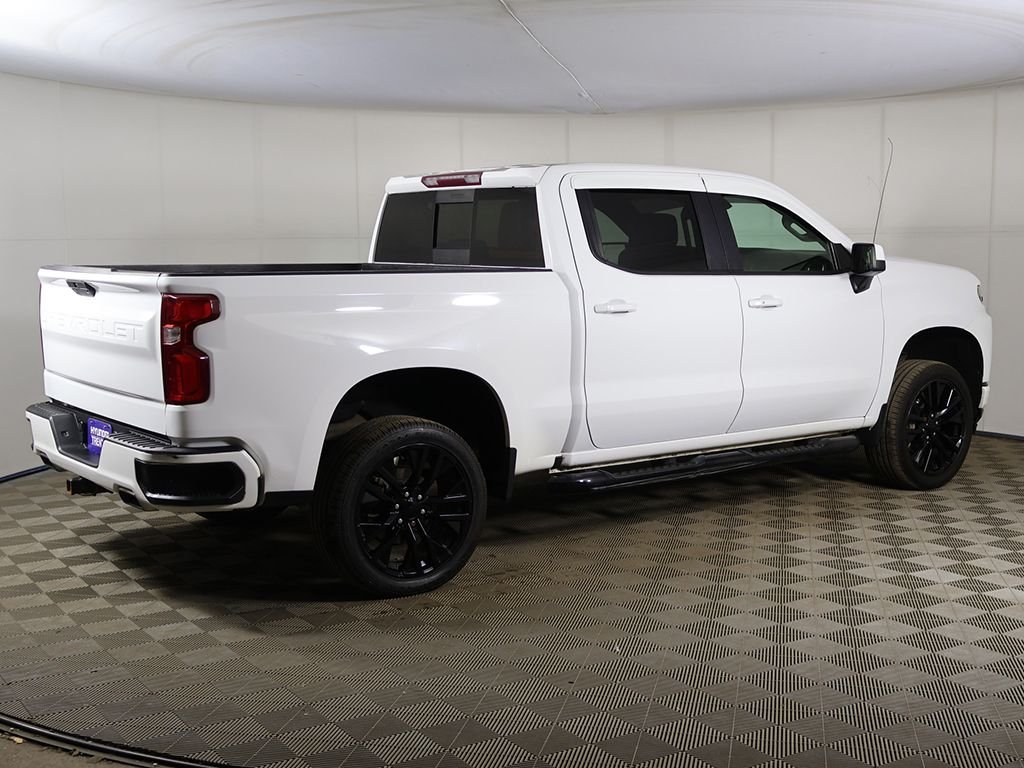 Used 2020 White Chevrolet RST image 10