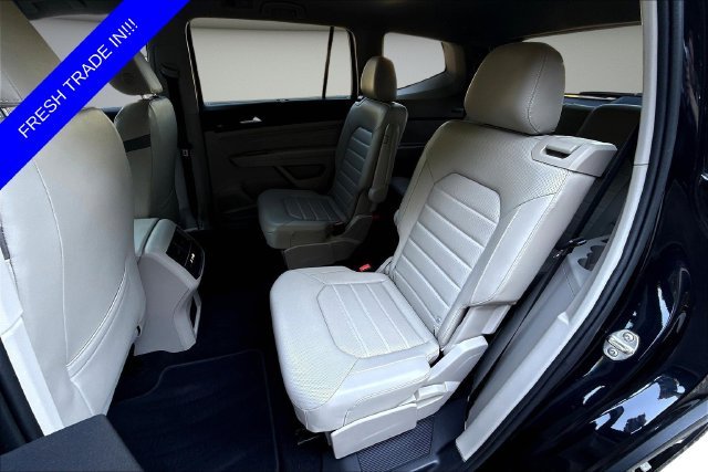 Used 2021 Black Volkswagen SEL Premium image 24