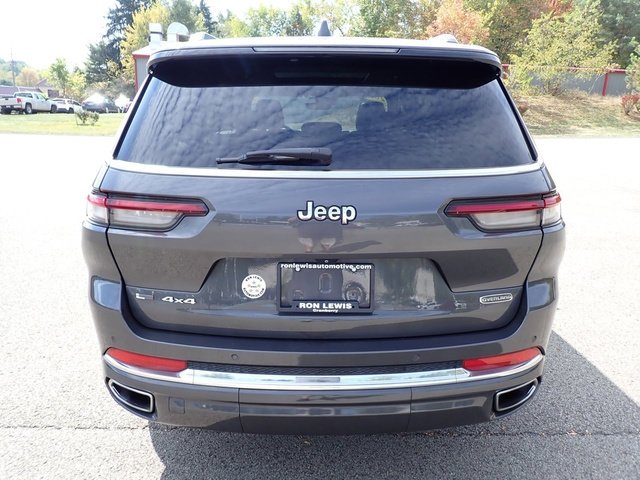 Used 2022 Gray Jeep Overland image 4