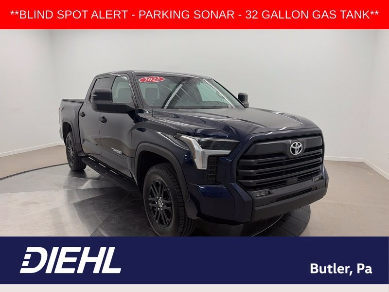 Used 2022  Toyota SR5 image 1