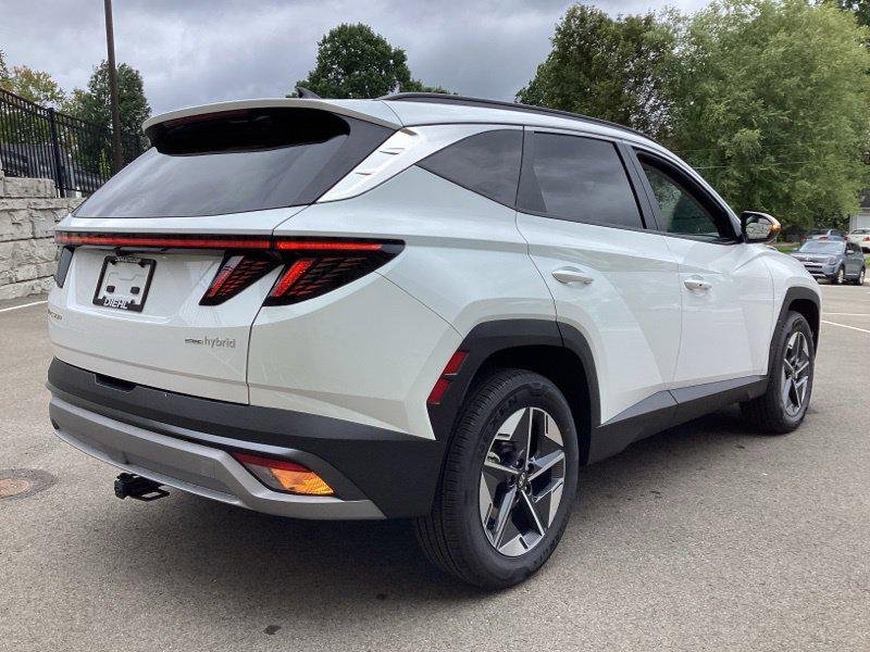 New 2026 White Hyundai SEL Convenience image 8
