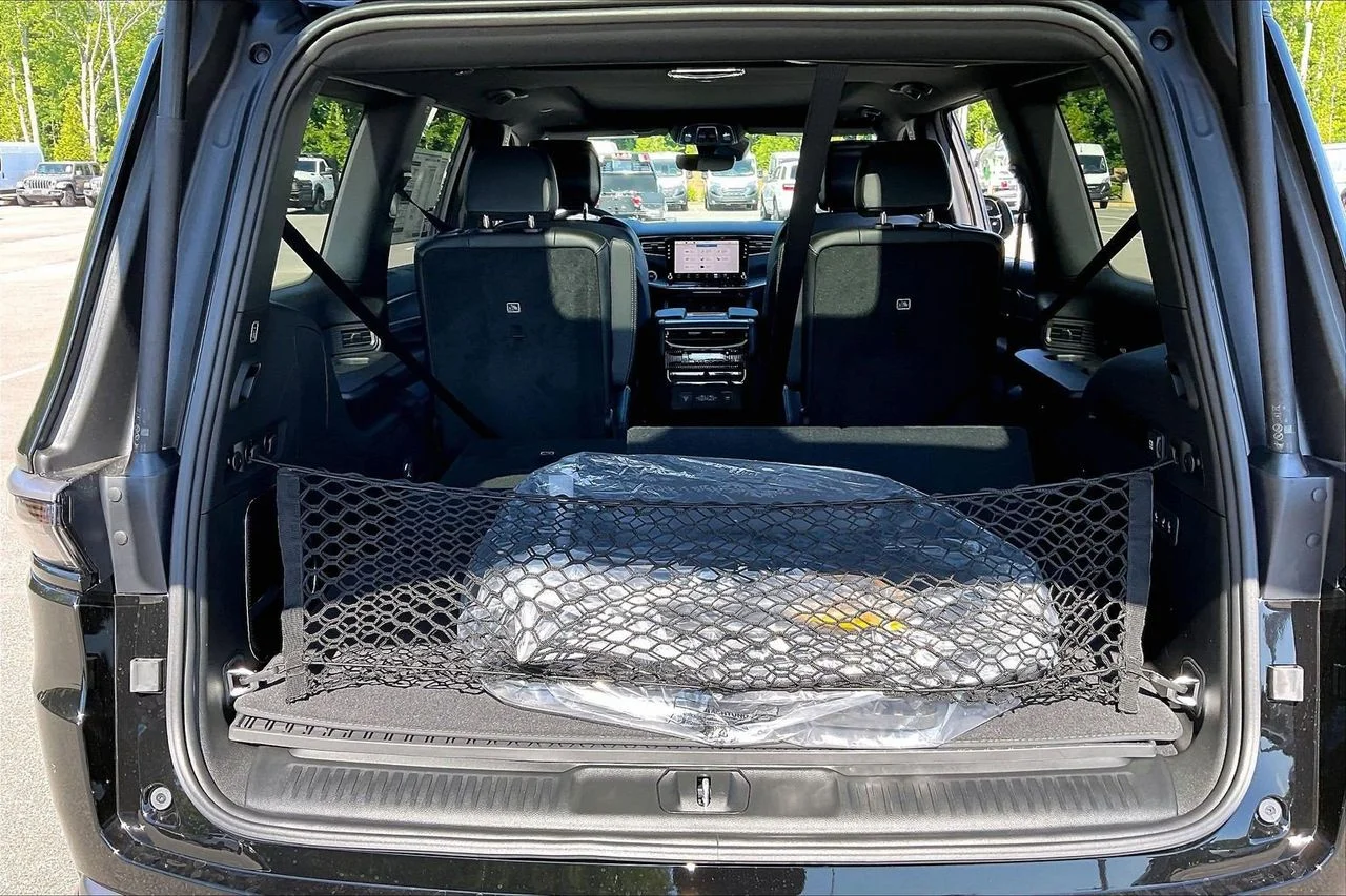 New 2026 High Gloss Black Exterior Paint Jeep Upland image 28