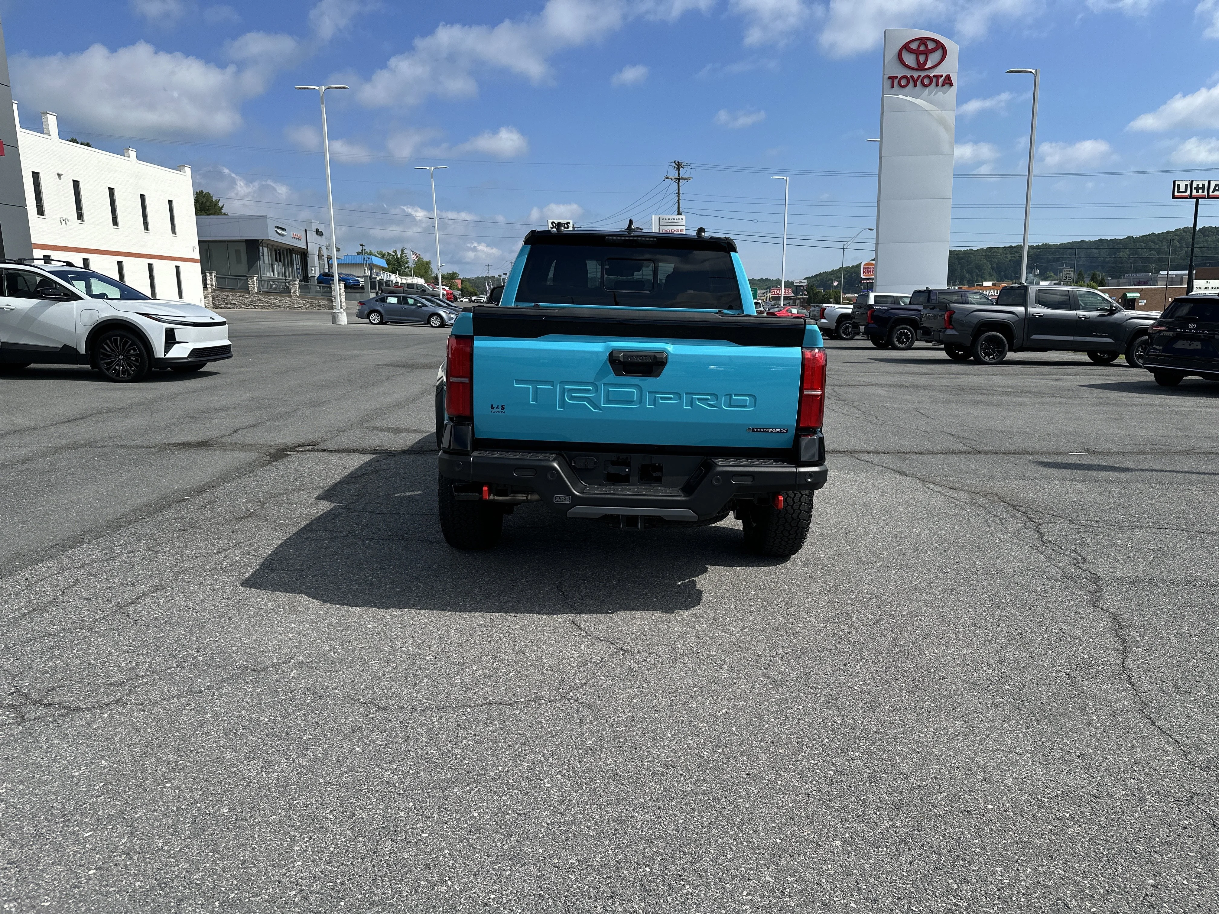 New 2026 Wave Maker with Black roof Toyota TRD Pro image 4