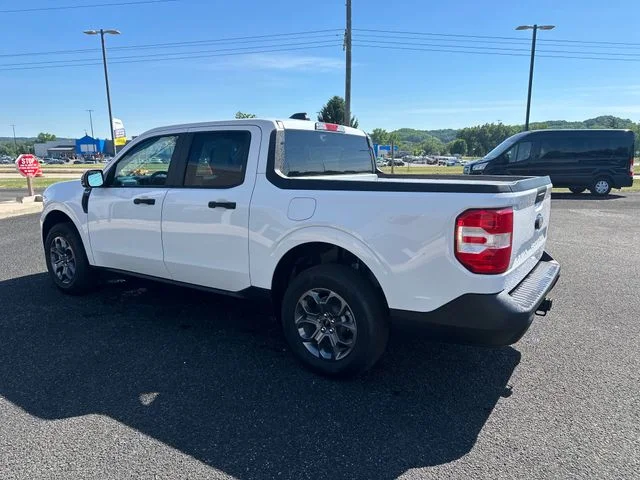 New 2025 Oxford White Ford XLT image 5