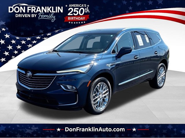 2023 Buick Enclave Essence