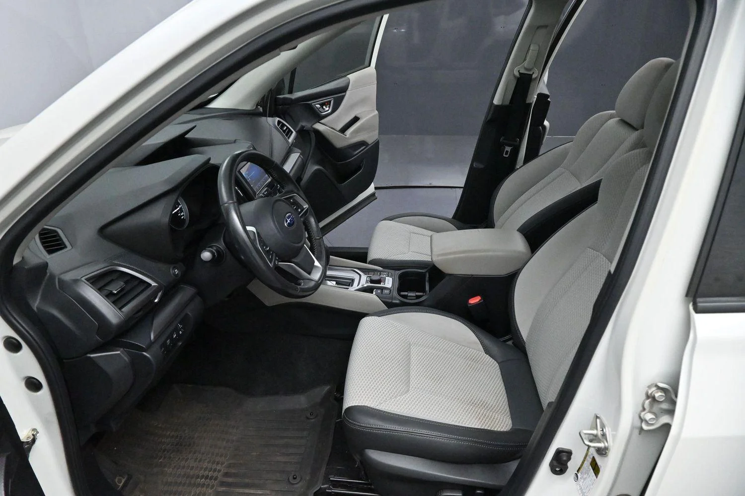 Used 2021 Crystal White Pearl Subaru Premium image 11