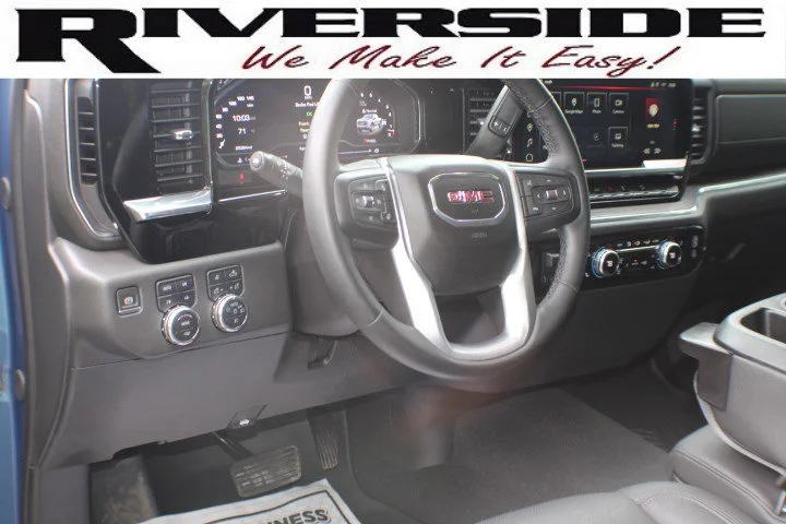 Certified Used 2024 Downpour Metallic GMC SLT image 8