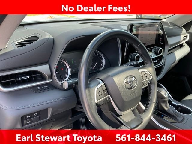 Used 2023 Blue Toyota XLE image 29