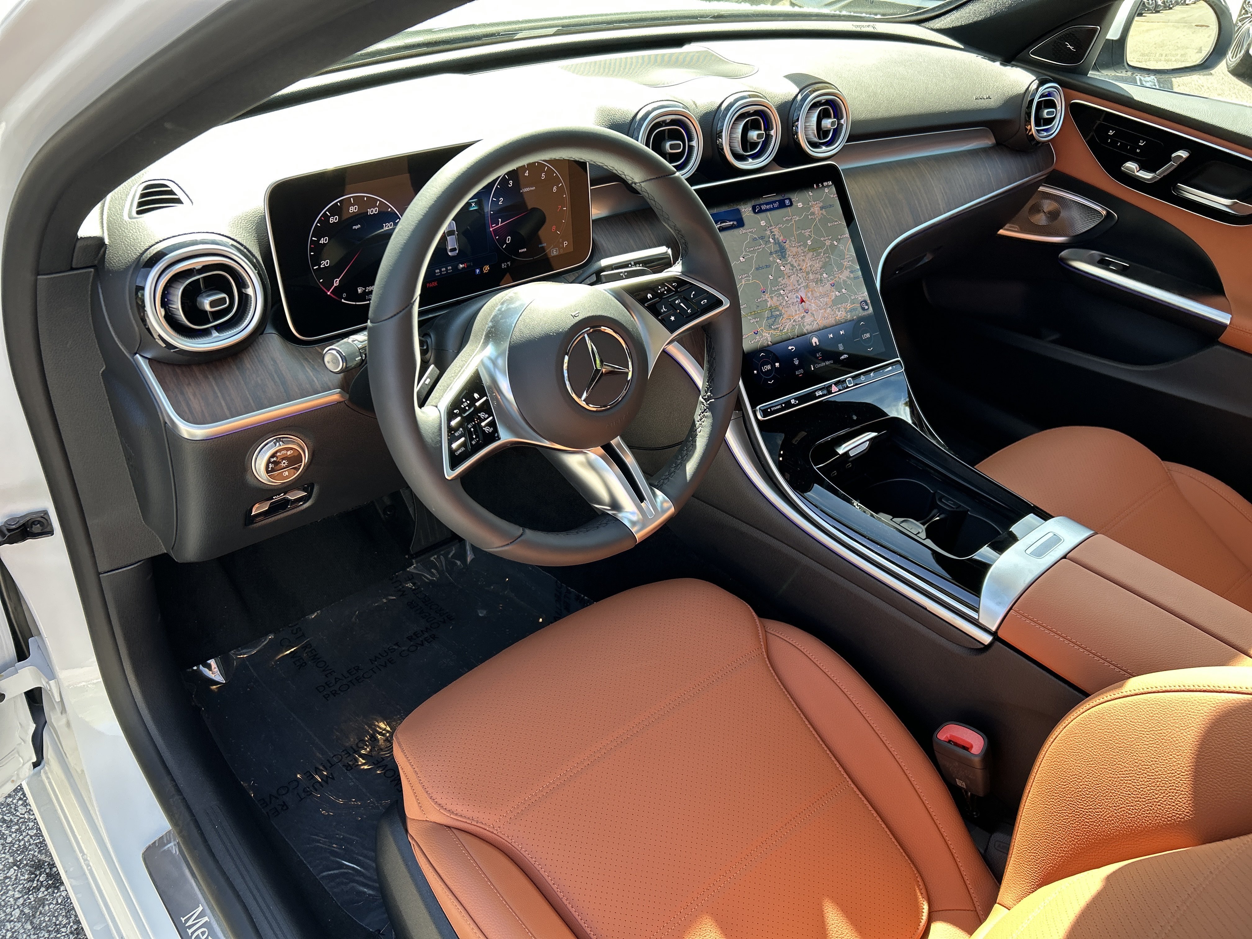 New 2026 MANUFAKTUR Moonlight White Metallic Mercedes-Benz C 300 Sedan image 19