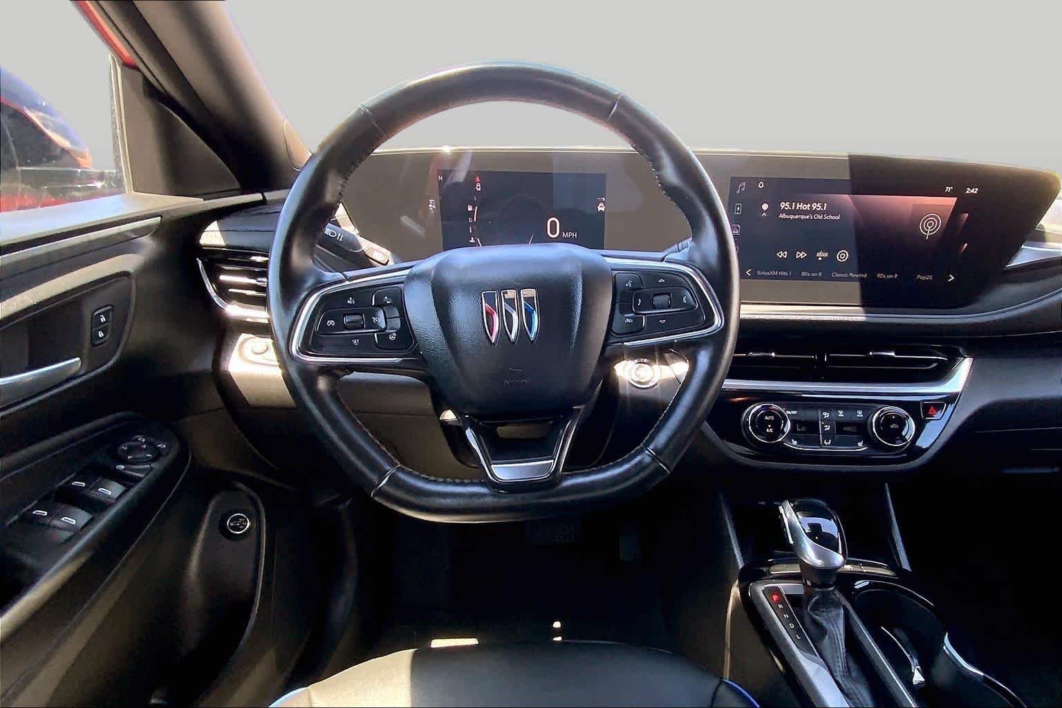 Pre-Owned 2024 Buick Envista Sport Touring