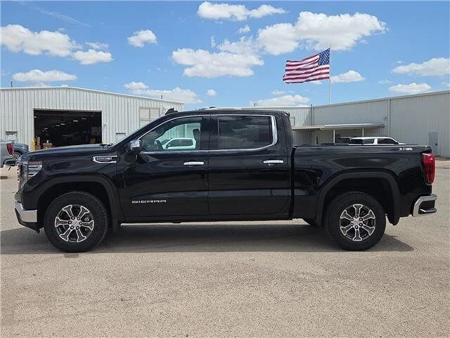 New 2026 Onyx Black GMC SLT image 2