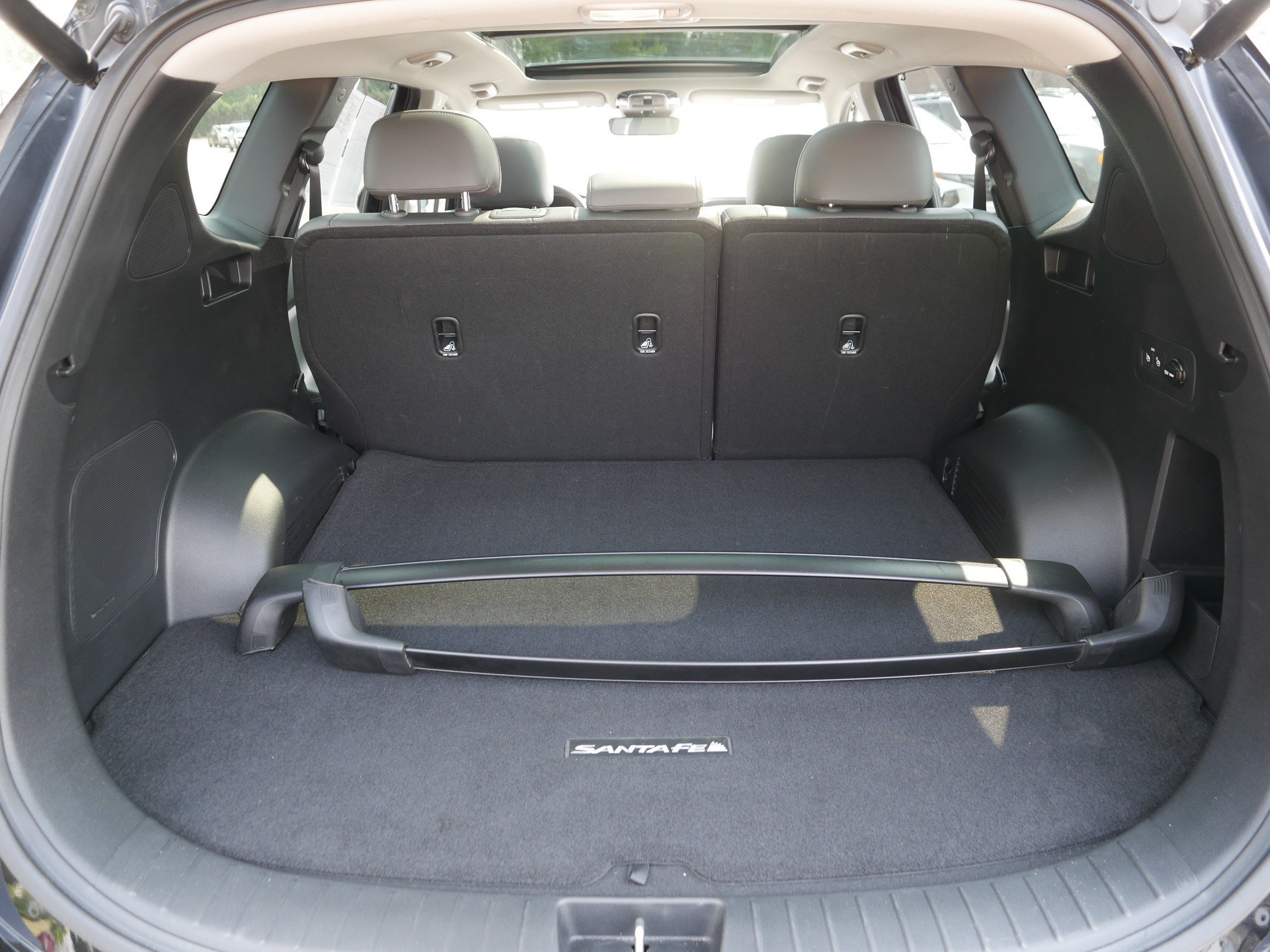 Certified Used 2023 Twilight Black Hyundai SEL image 18
