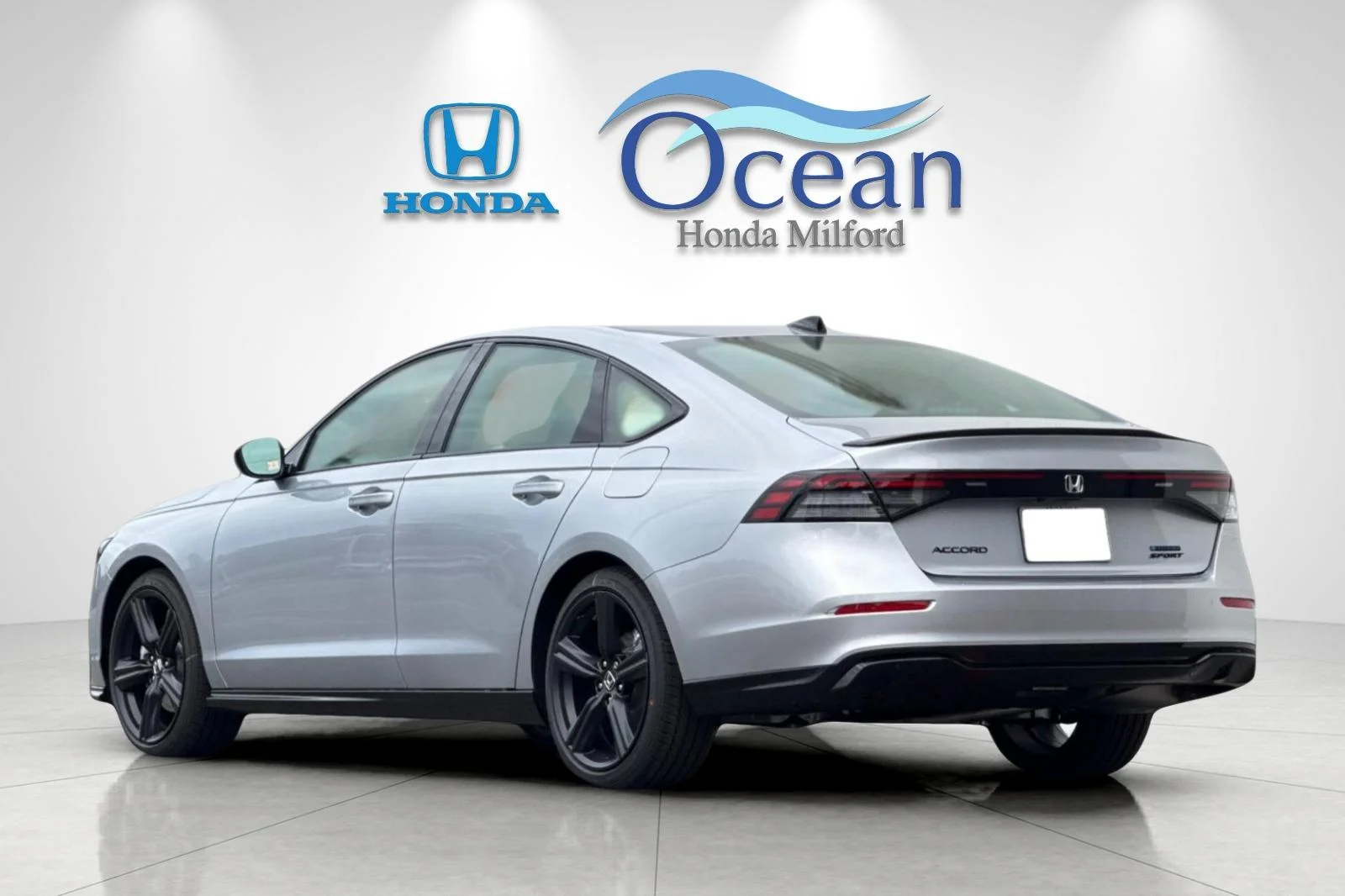 New 2026 Solar Silver Metallic Honda Sport-L image 3