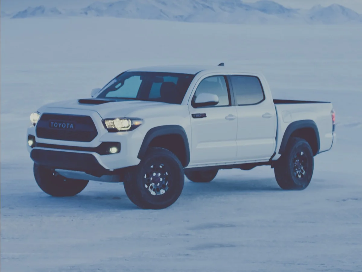 Used 2017 Black Toyota  image 1