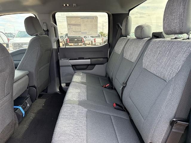 New 2026 Agate Black Metallic Ford F-250® XLT image 42