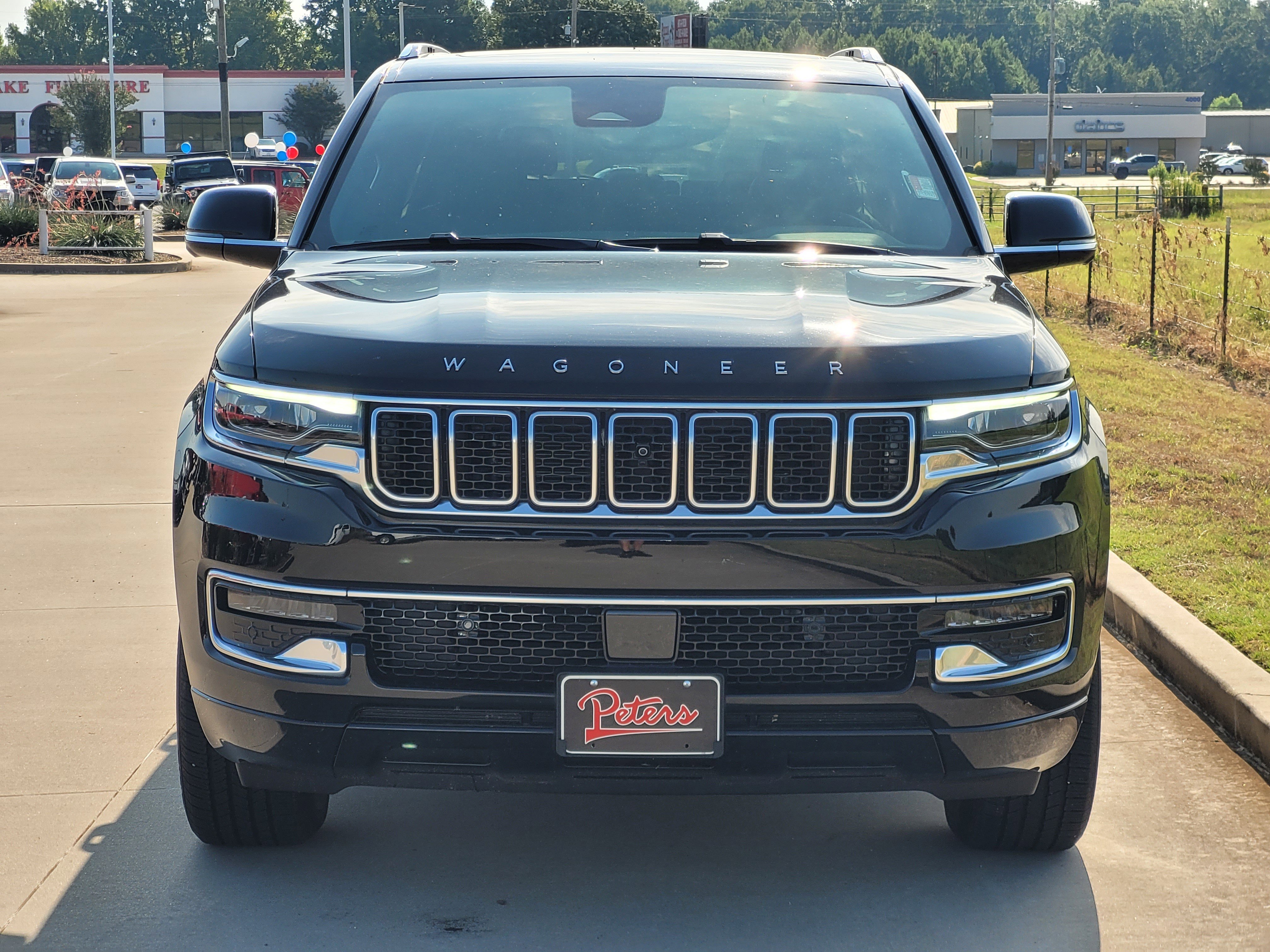New 2025 Diamond Black Crystal Pearlcoat Jeep  image 2
