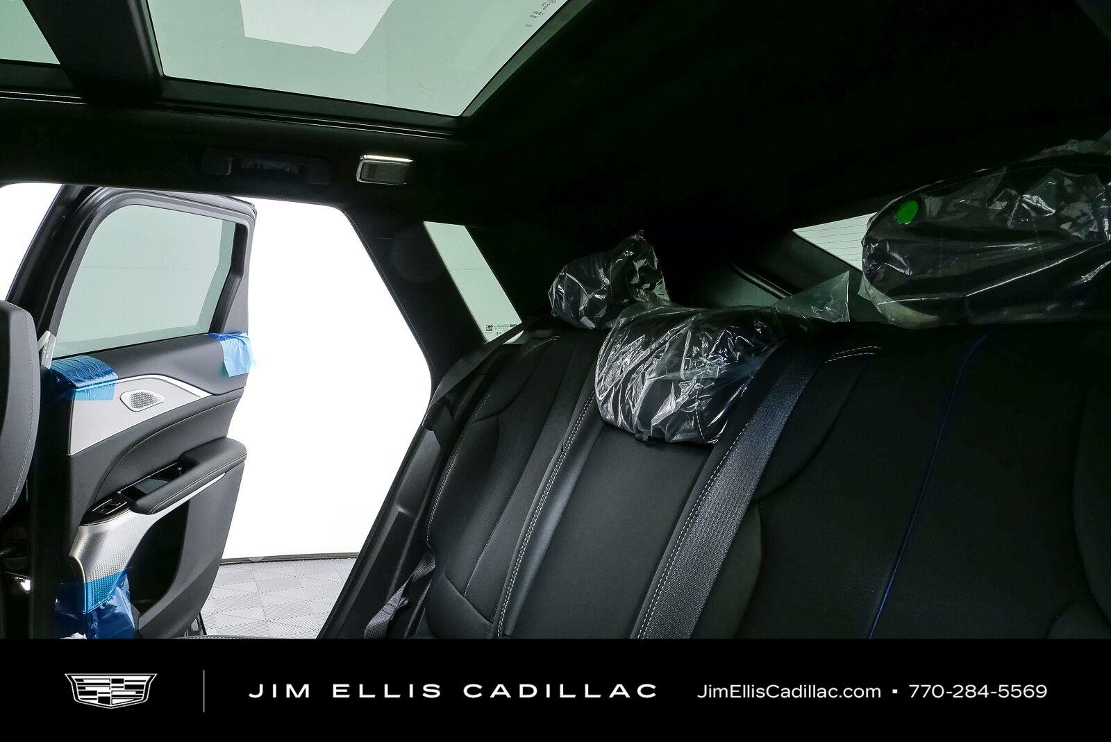 2027 Cadillac LYRIQ Premium Luxury - Photo 24