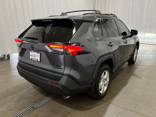 Used 2021 Gray Toyota XLE image 4