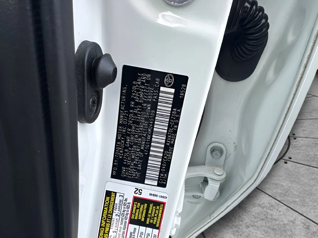 Used 2021 White Toyota SE image 28