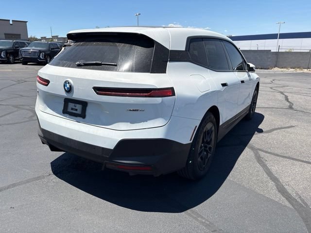 Used 2024 White BMW xDrive50 image 5