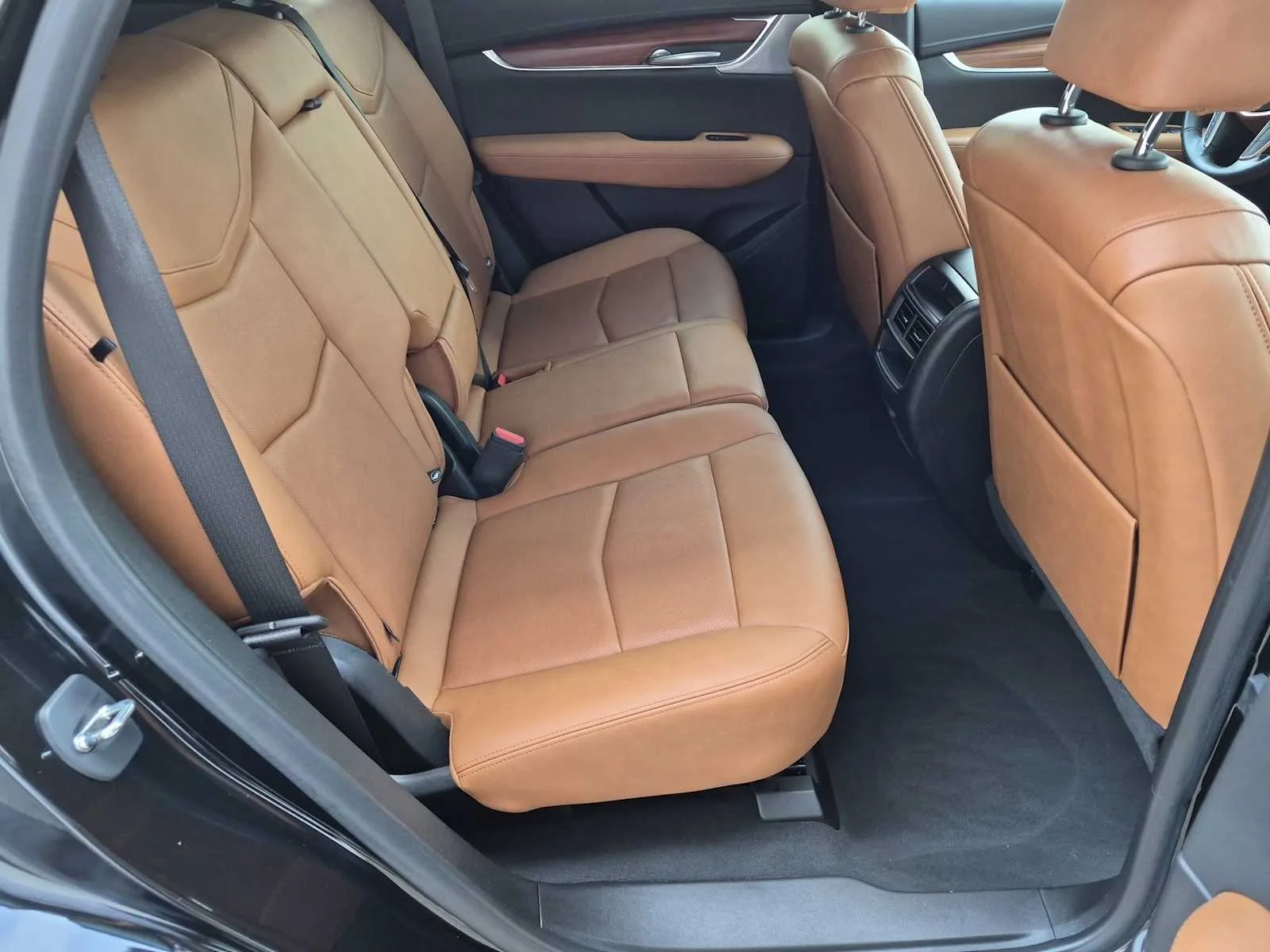 Used 2023 STELLAR BLACK METALLIC Cadillac AWD Premium Luxury image 28