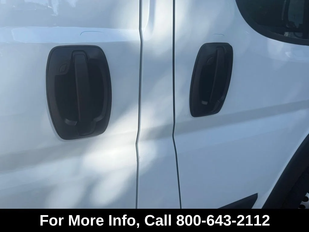 New 2026 Bright White Clear-Coat Exterior Paint RAM Tradesman image 34