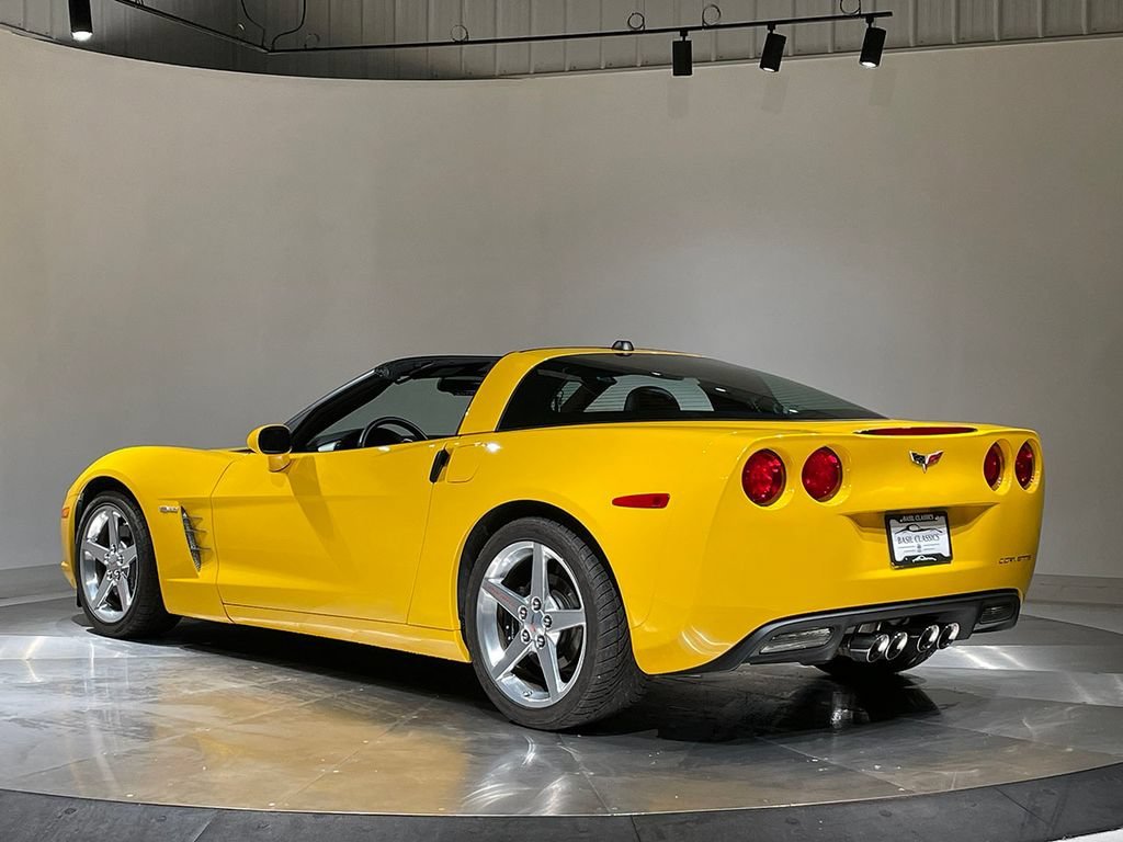 Used 2005 Millenium Yellow Chevrolet BASE image 10