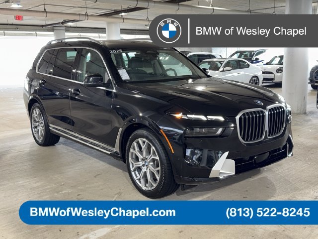 2025 BMW X7