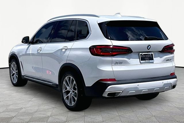 Used 2023 White BMW xDrive40i image 12