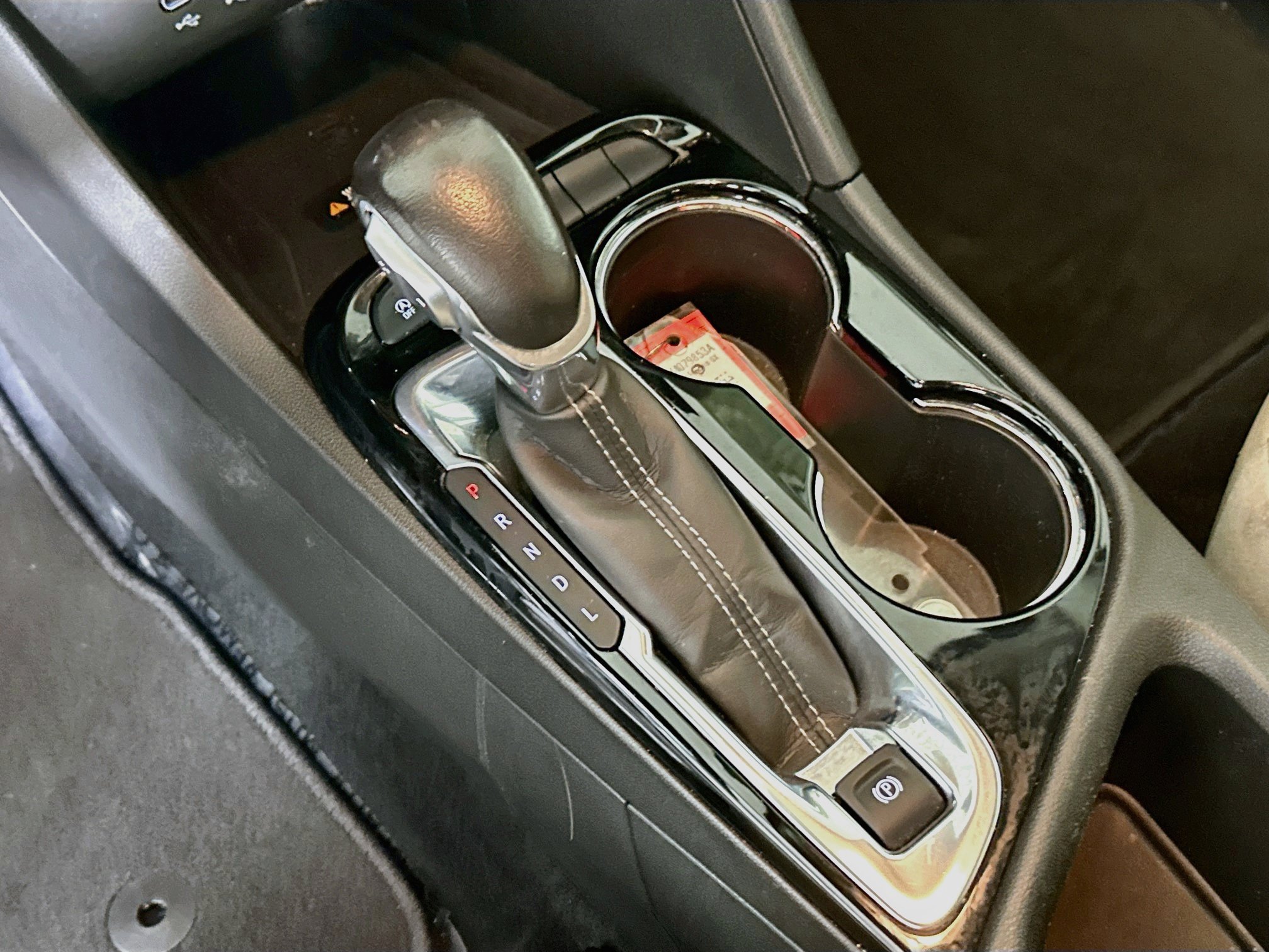 Used 2024 Moonstone Gray Metallic Buick Sport Touring image 21