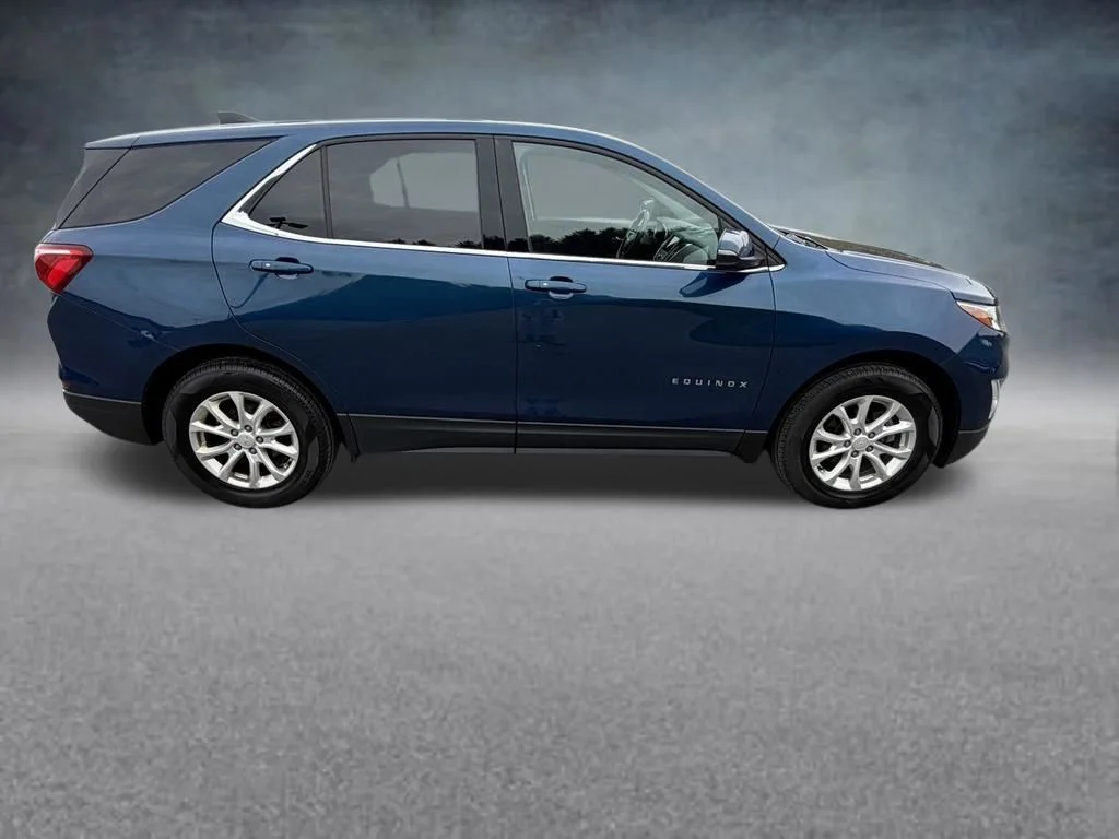 Used 2019 Blue Chevrolet LT image 7