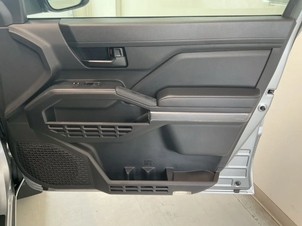 2026 Toyota Tacoma SR5 - Photo 28