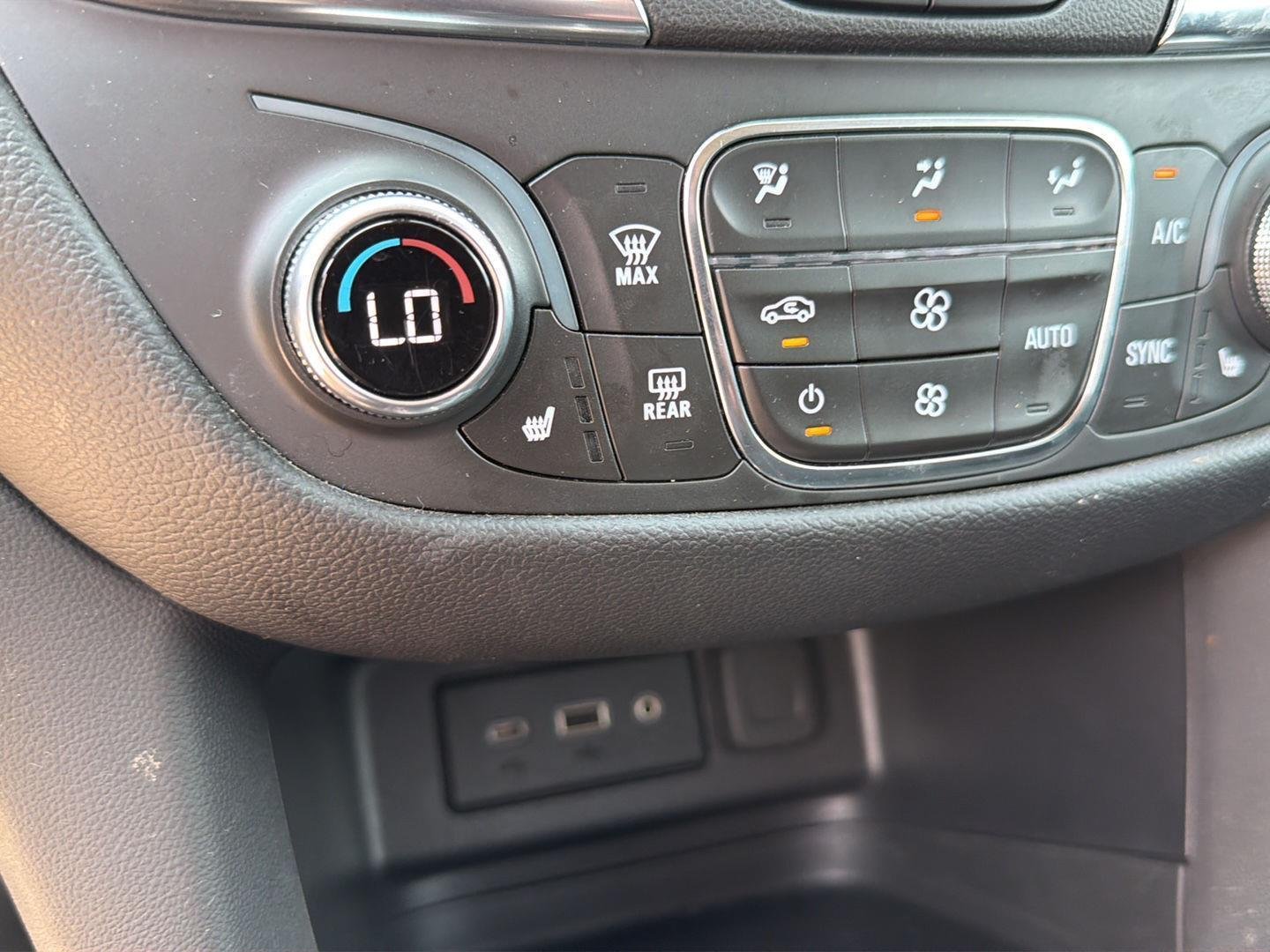Used 2024 Sterling Gray Metallic Chevrolet LT image 24