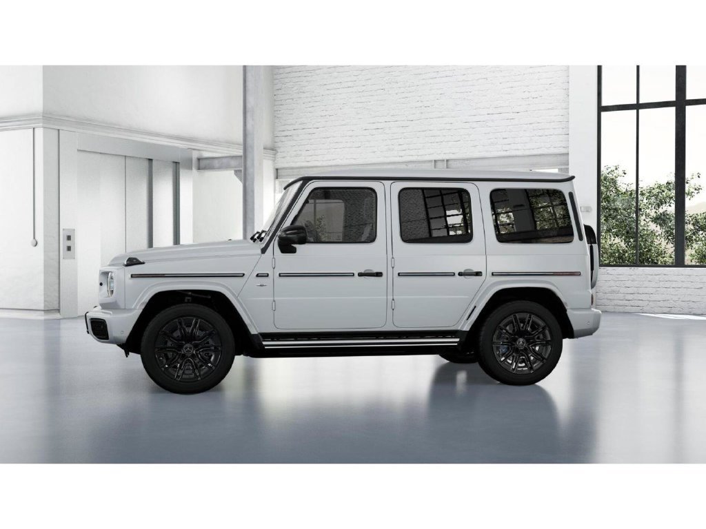 New 2025 MANUFAKTUR Moonlight White Magno Mercedes-Benz G 580 image 77