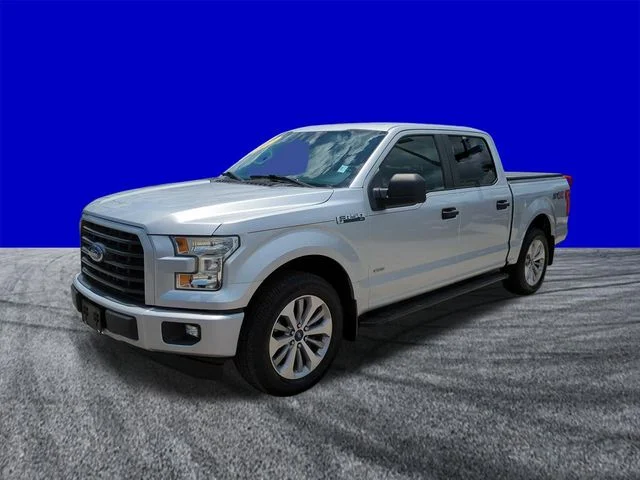 Used 2017 Silver Ford XL image 8