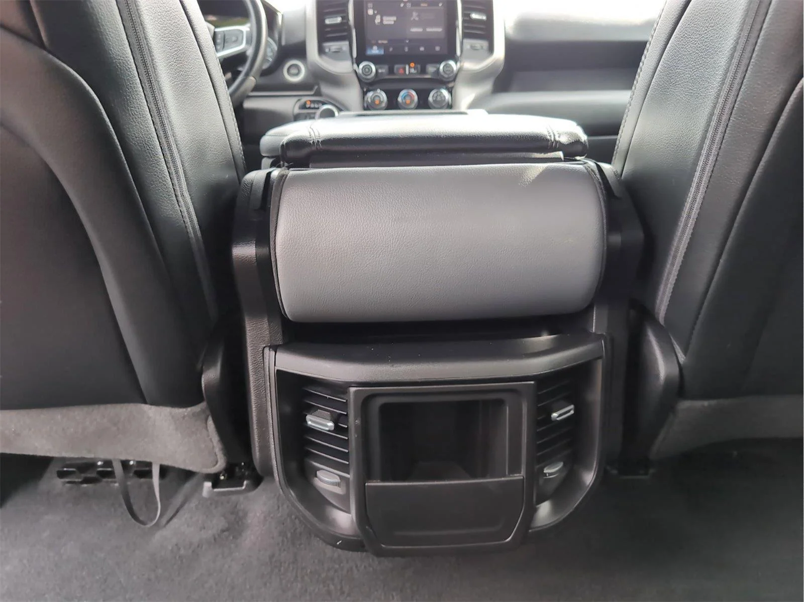 Used 2025 Billet Silver Metallic Clearcoat Ram Tradesman image 32