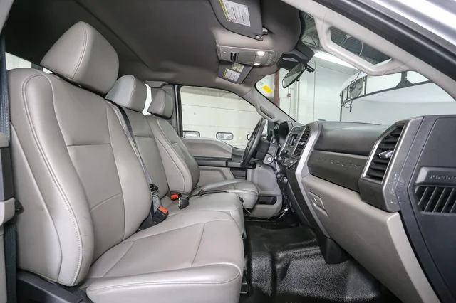 Used 2021 Silver Ford XL image 16