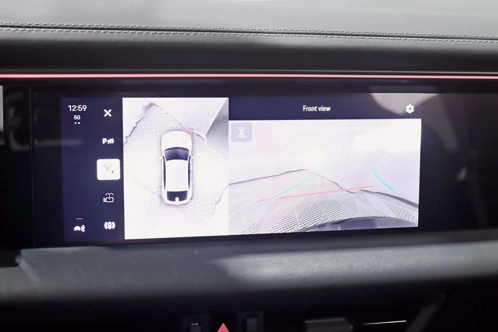 2025 Porsche Macan Electric Turbo