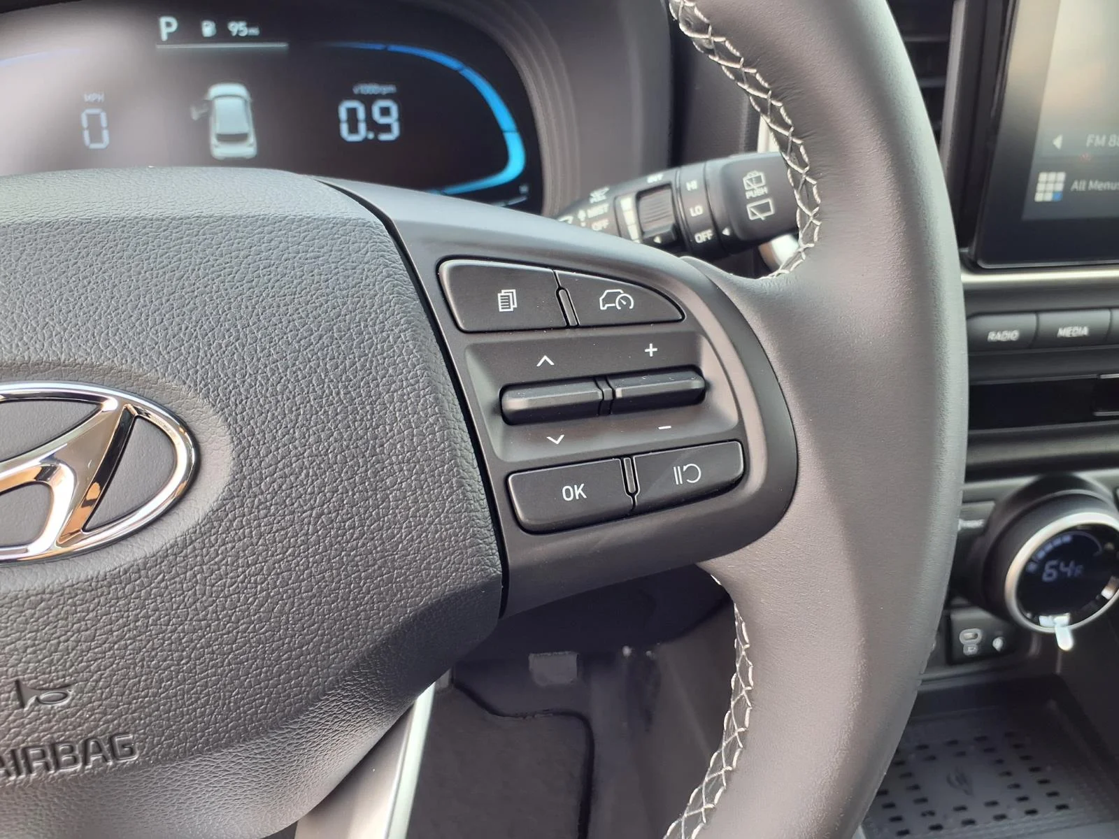 New 2026 Onyx Black Hyundai SEL image 9