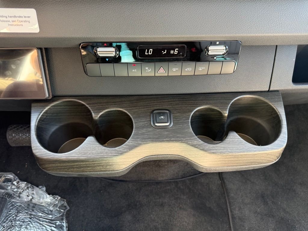 2024 Mercedes-Benz Sprinter Cargo Van Base - Photo 39