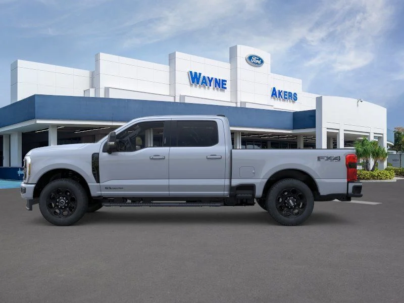 New 2026 Glacier Gray Metallic Tri-Coat Ford Lariat image 3