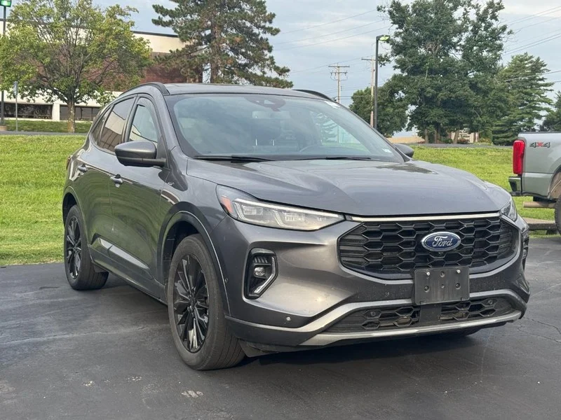 Used 2023 Carbonized Gray Metallic Ford ST-Line Elite image 2
