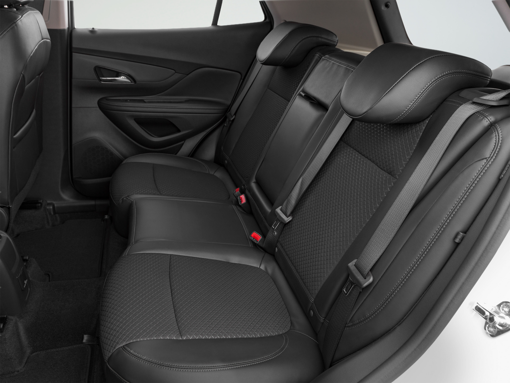 Used 2022 White Buick Preferred image 17