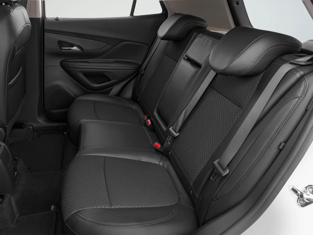 Used 2022 White Buick Preferred image 17