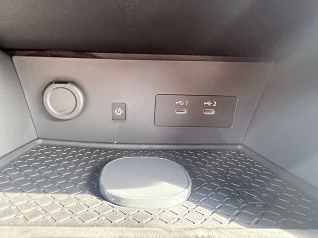 New 2026 Everest White Pearl TriCoat Nissan Platinum image 15