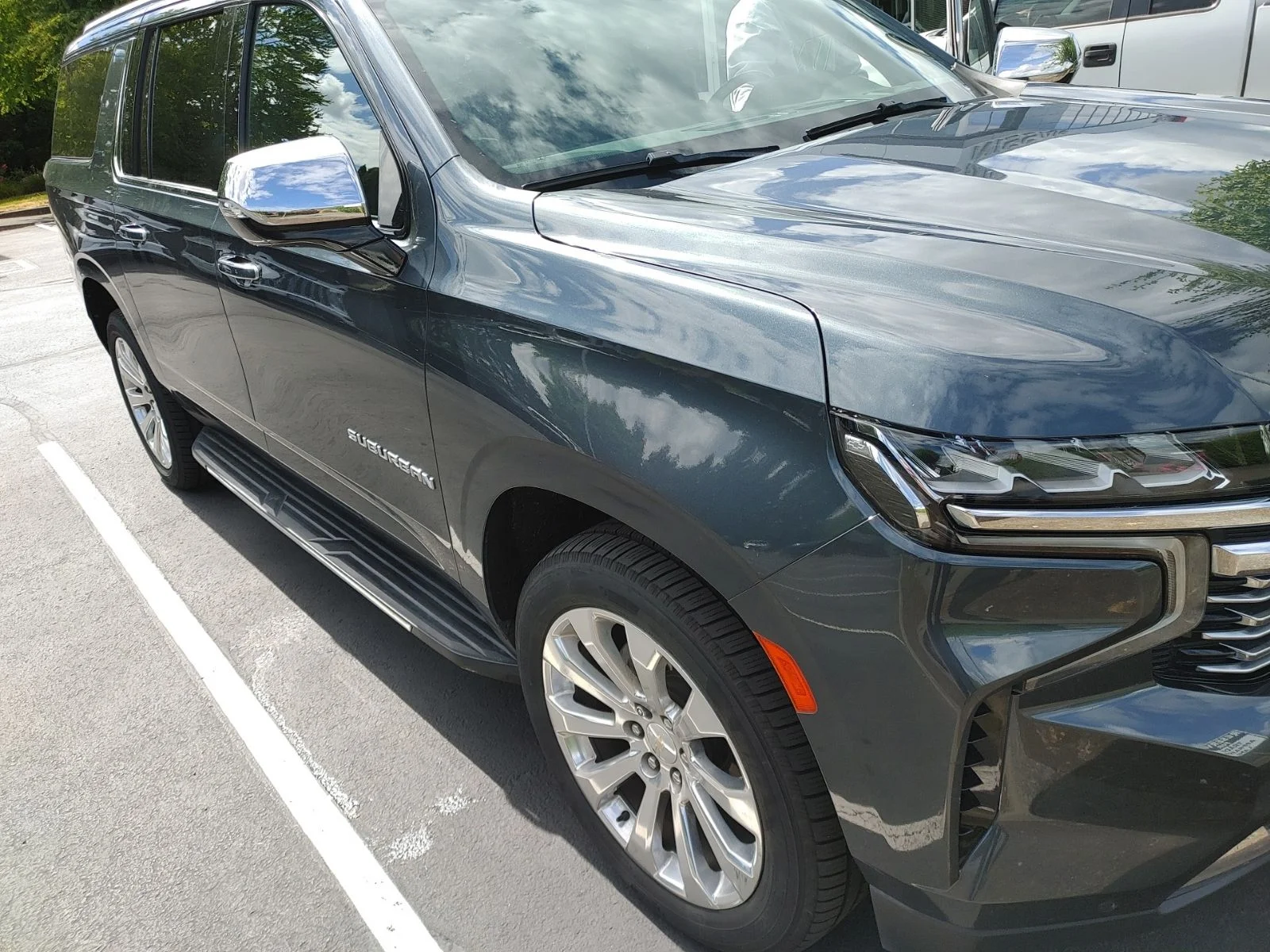 Used 2021 Shadow Gray Metallic Chevrolet Premier image 13