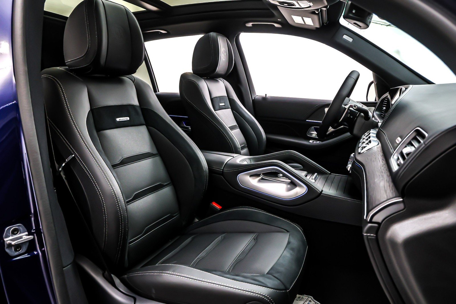 New 2026 MANUFAKTUR Mystic Blue Metallic Mercedes-Benz AMG® GLE 53 4MATIC+ SUV image 7